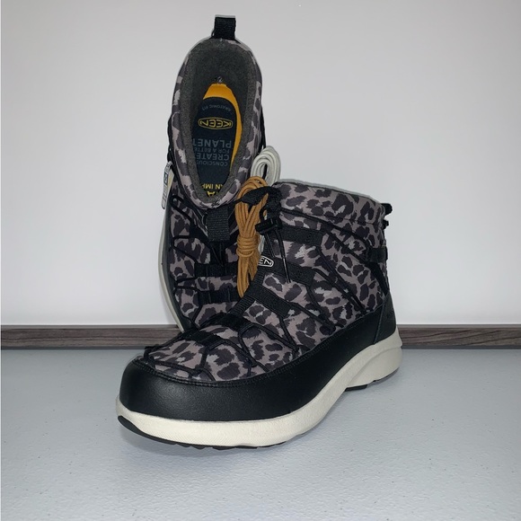 KEEN Uneek SNK Chukka II WP Boot-Size 9 New - Picture 7 of 14